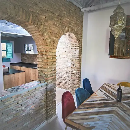 Puertas Del Albaicin